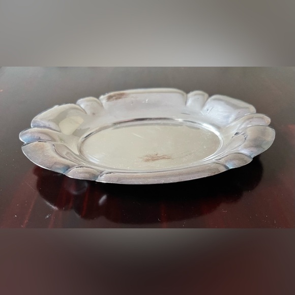 Wm. A Roger’s Silver Plated Oval Candy/Trinket Dish - Picture 2 of 7